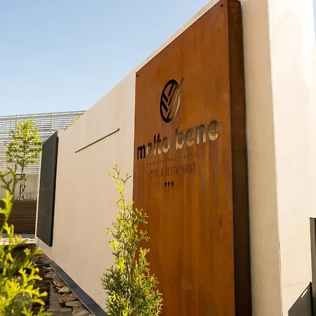 Molto Bene & Restaurant 3*