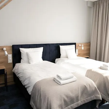 Molto Bene & Restaurant