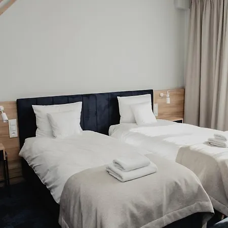 Hotell Molto Bene & Restaurant Skorcz