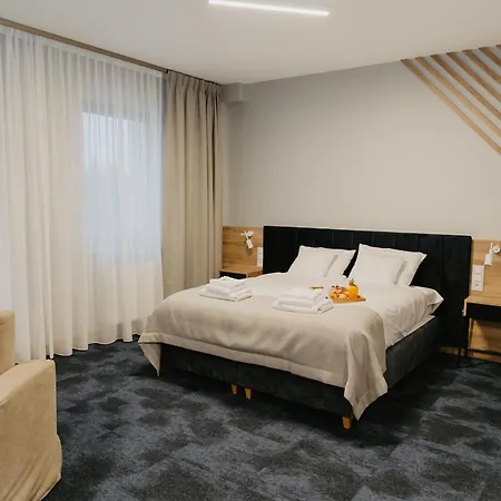 Otel Molto Bene & Restaurant 3*