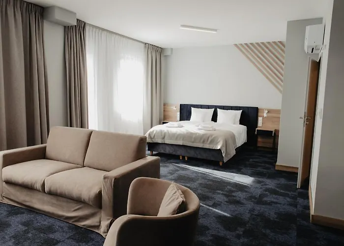 Hotell Molto Bene & Restaurant 3*